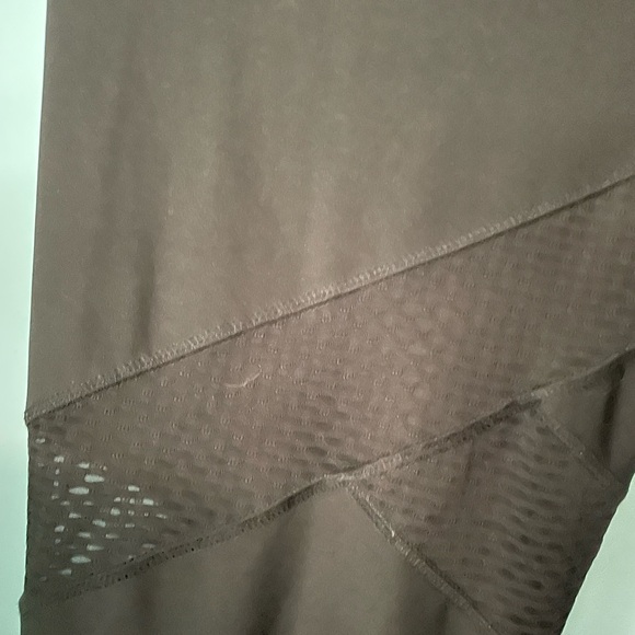 N.Y.L leggings 🌻🌻4 for $25 bundle🌻🌻 - Picture 3 of 3